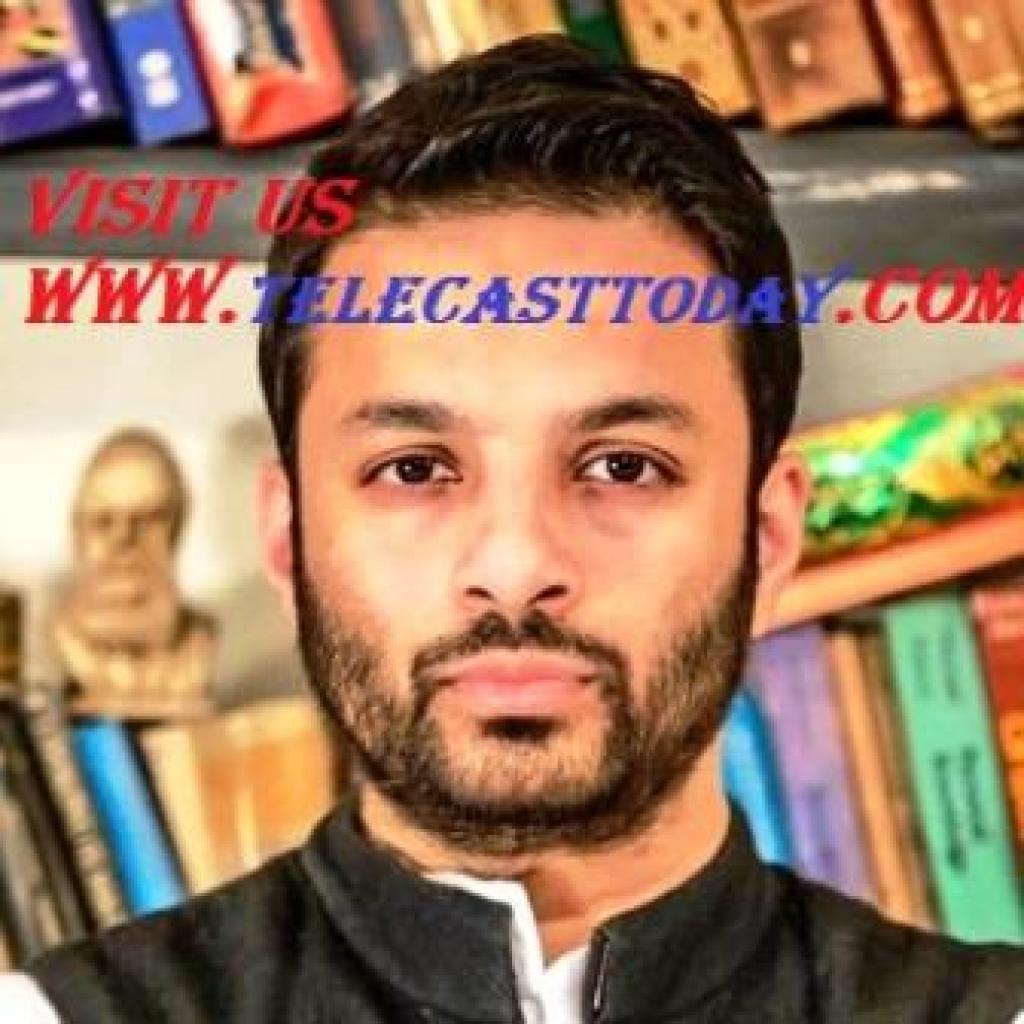 सुप्रीम कोर्ट से हरियाणा के प्रोफेसर को जमानत ऑपरेशन सिंदूर पर की थी विवादस्पद टिप्पणी पासपोर्ट करना होगा सरेंडर , 3 IPS अफसरों की SIT करेगी जांच